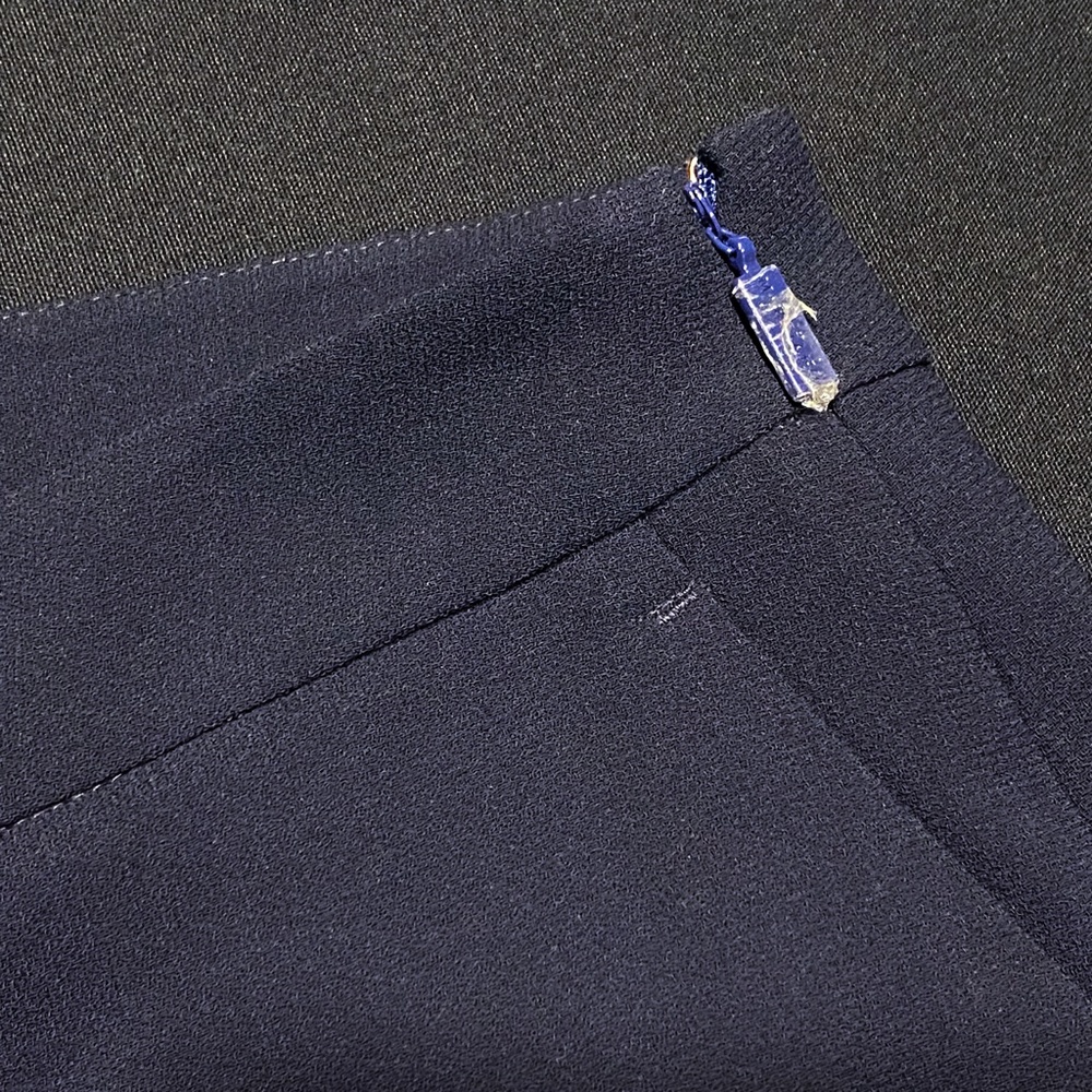 Guess by Marciano - Straight Leg Pants - color Navy - size 4 - Picture 7 of 9